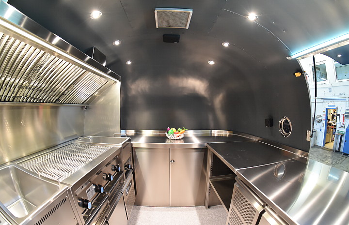 airstream_plan_b_kitchen_e.jpg