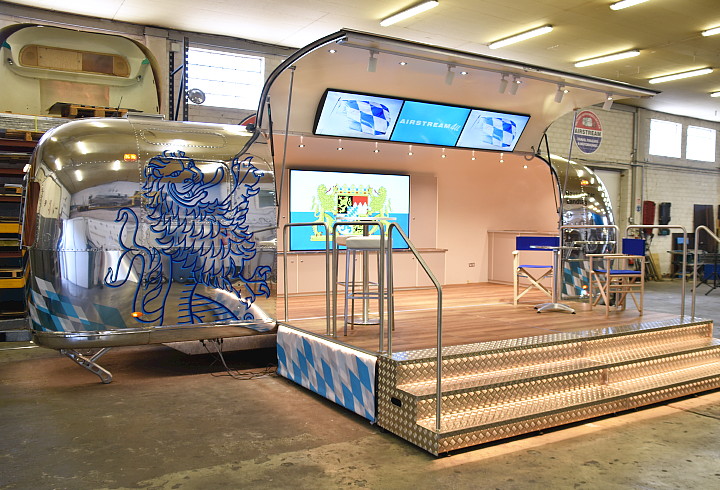airstream_landttruck_mobiler_bayerischer_landtag.jpg