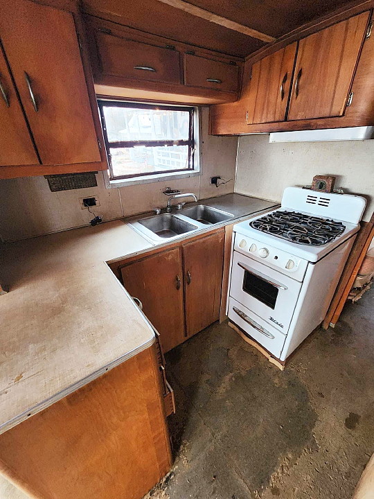 33ft_spartan_mansion_trailer_1946_interior1.jpg 33ft_spartan_mansion_trailer_1946_interior1.jpg