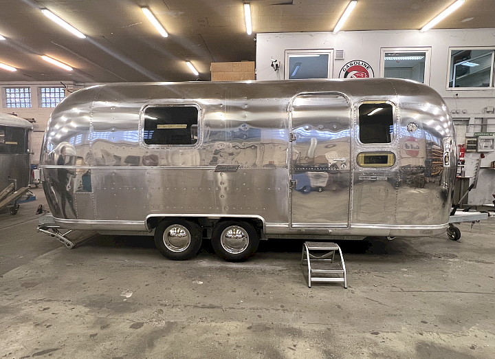 airstream_safari_1970er_pre_manufactured_6.jpg