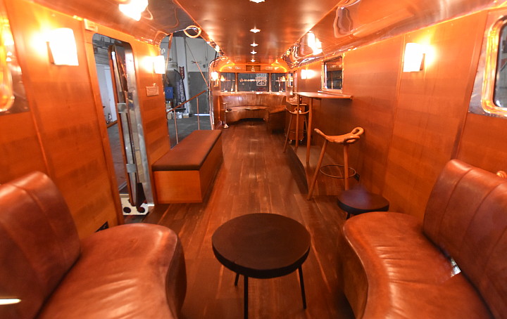 spartan_mansion_lounge_trailer_1946_34ft_11_meter_view1.jpg spartan_mansion_lounge_trailer_1946_34ft_11_meter_view1.jpg