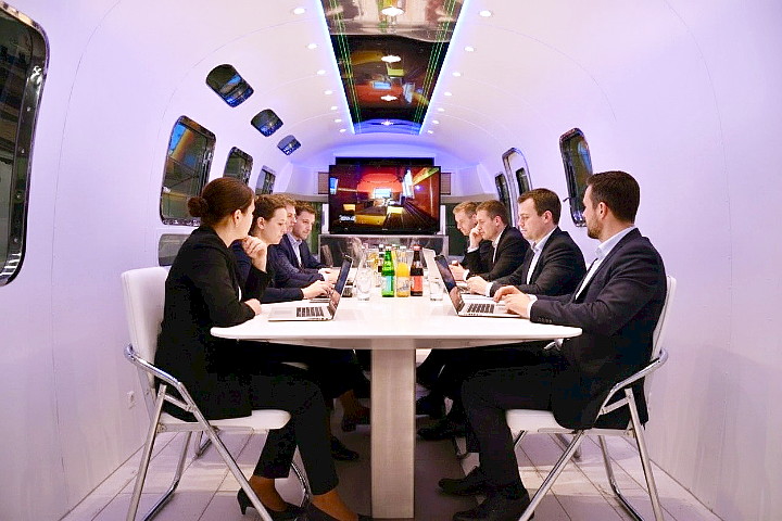 mobile_workshop_e.jpg mobile_workshop_e.jpg