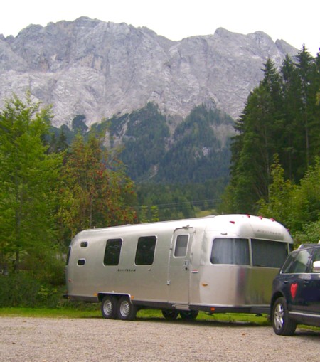 Airstream_4U_Promotion_Roadshow_Deutschland_Walk_2006_Zugspitze.jpg