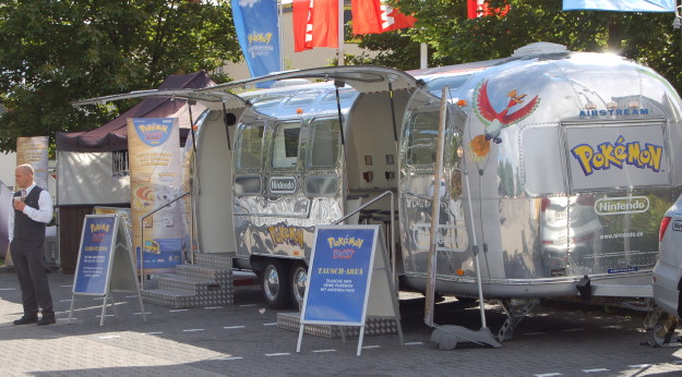 Airstream4u_pokemon_caravan.jpg