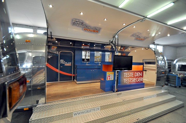04_11___rasierer_roadshow_startet.jpg