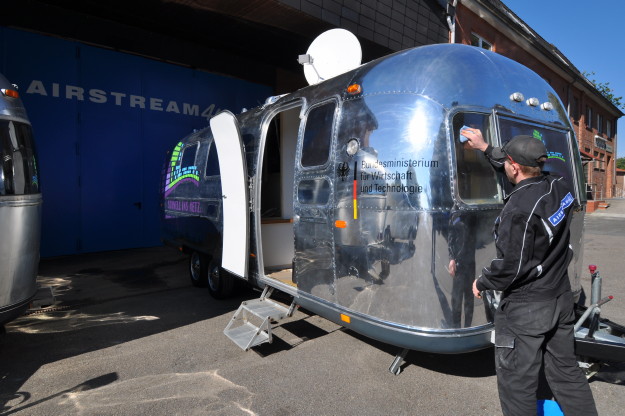 BMWi_Airstream4you_4me_4all.jpg