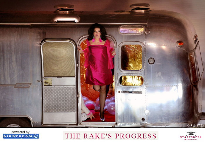 RAKEs%20PROGRESS_airstream4u_h.jpg