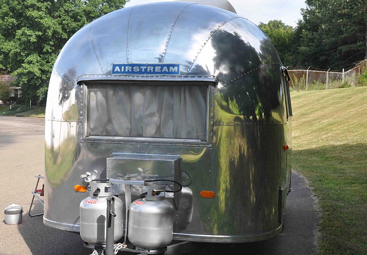 airstream_vintage_front.jpg
