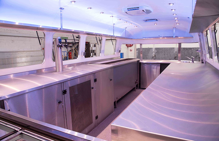 a4u_middle_east_american_airstream_diner_h.jpg