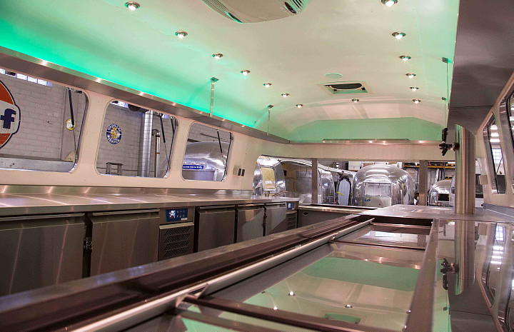 a4u_middle_east_american_airstream_diner_i.jpg
