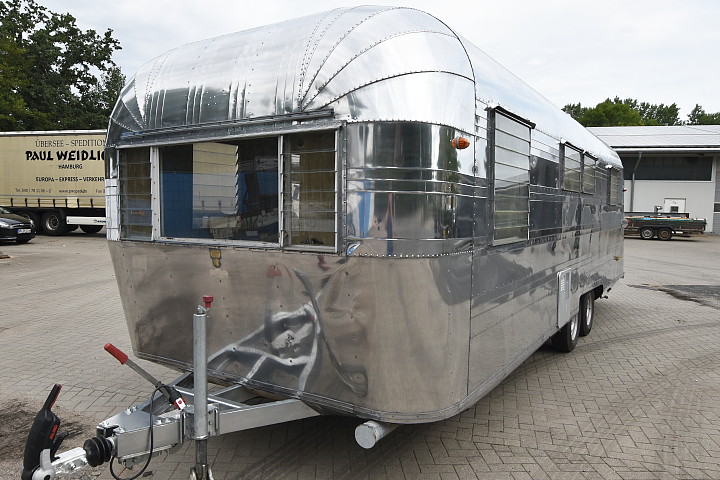 1956_Polished_Streamline_Trailerr_polished5.jpg