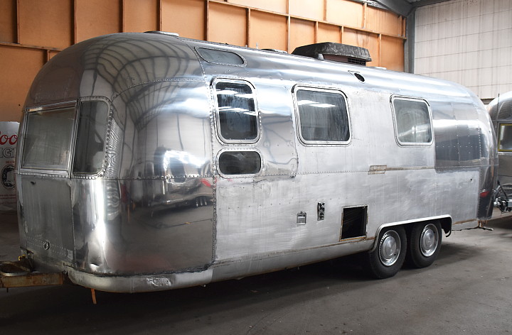 25ft_Tradewind_1970s_pre_polished1.jpg 25ft_Tradewind_1970s_pre_polished1.jpg