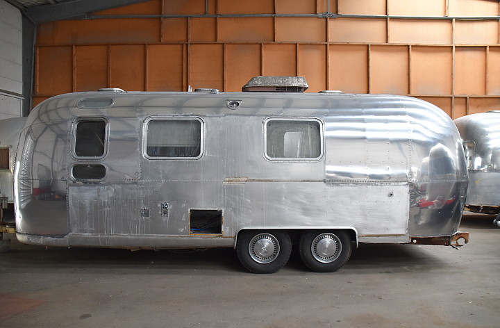 25ft_Tradewind_1970s_pre_polished2.jpg 25ft_Tradewind_1970s_pre_polished2.jpg