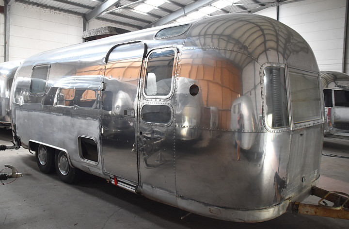 25ft_Tradewind_1970s_pre_polished4.jpg 25ft_Tradewind_1970s_pre_polished4.jpg