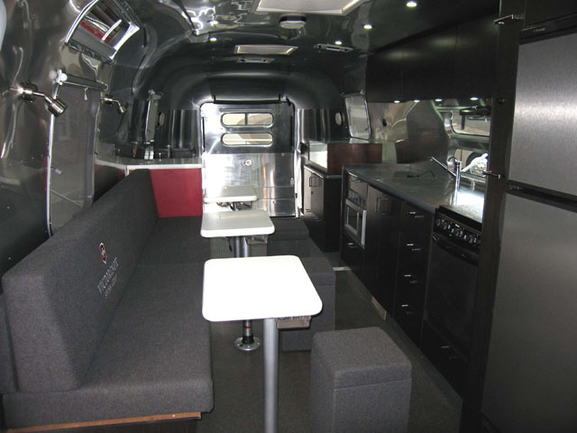 panamericana_victrinox_interior4.jpg
