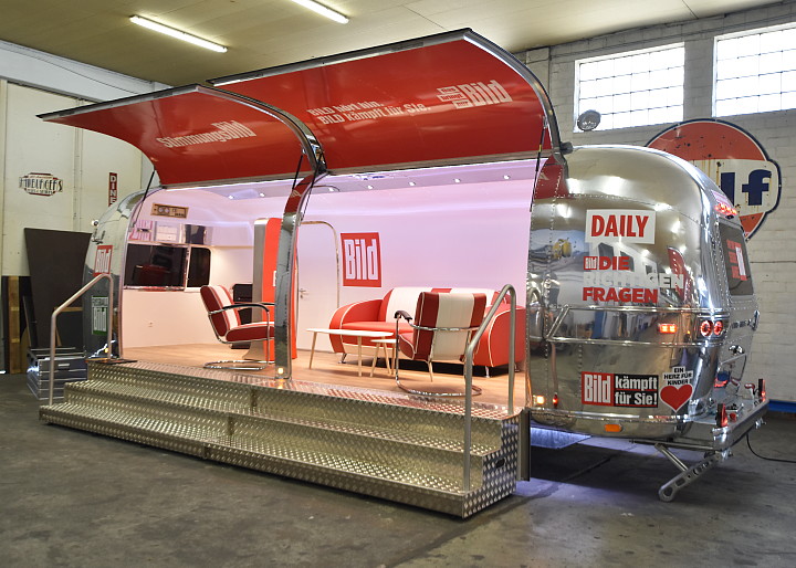 bild_bus_deutschland_tour_airstream_4u_caravan.jpg bild_bus_deutschland_tour_airstream_4u_caravan.jpg