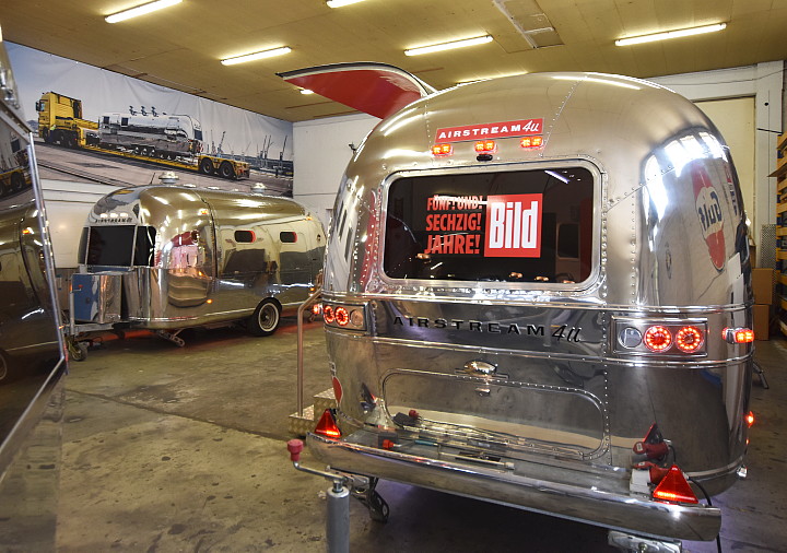 bild_bus_deutschland_tour_airstream_4u_caravans.jpg bild_bus_deutschland_tour_airstream_4u_caravans.jpg