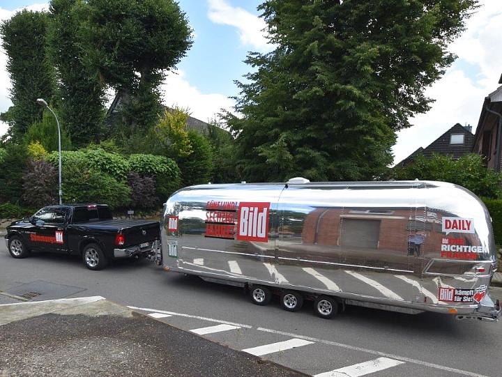 bild_bus_deutschland_tour_start_2017.jpg bild_bus_deutschland_tour_start_2017.jpg