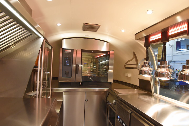 airstream_interior_rotisseriechicken_c.jpg