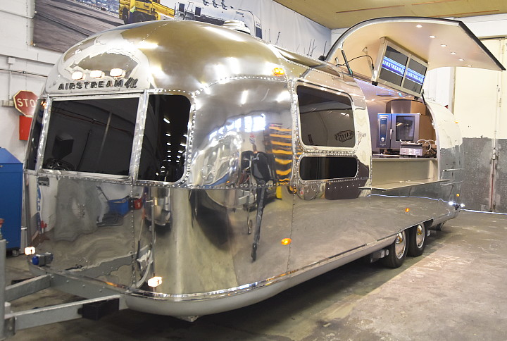 11er_genuss_bus_airstream4u_c.jpg