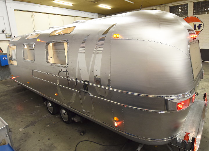 airstream4u_exterior_design3.jpg