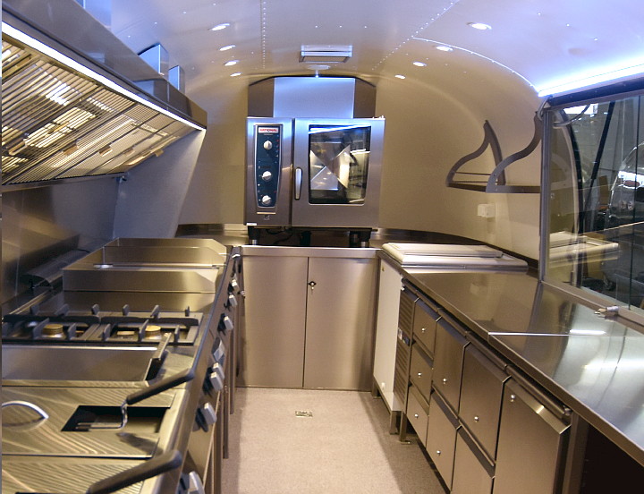 airstream4u_sonderbau_interior2_erzdioezese.jpg
