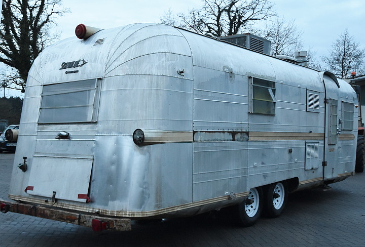 streamline_countess_1965_26ft_c.jpg streamline_countess_1965_26ft_c.jpg