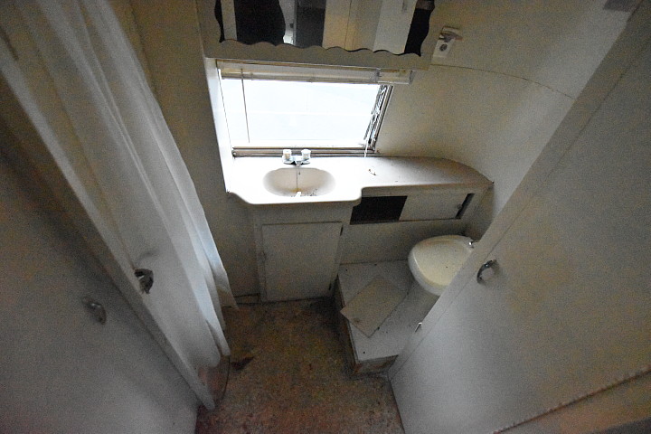 streamline_interior4.jpg streamline_interior4.jpg