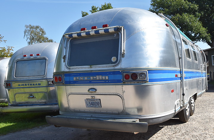 airstream_excella_27ft_a.jpg airstream_excella_27ft_a.jpg