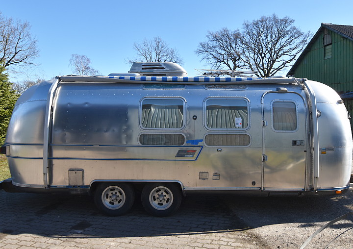 airstream_caravanner_1976_25ft.jpg