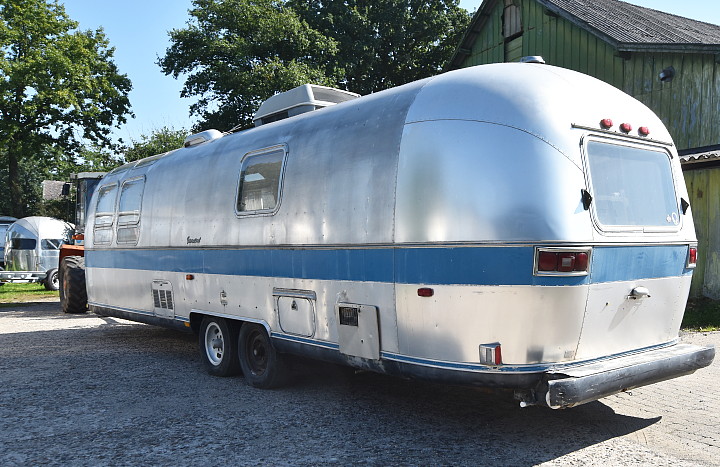 31ft_airstream_international_1980_b.jpg 31ft_airstream_international_1980_b.jpg