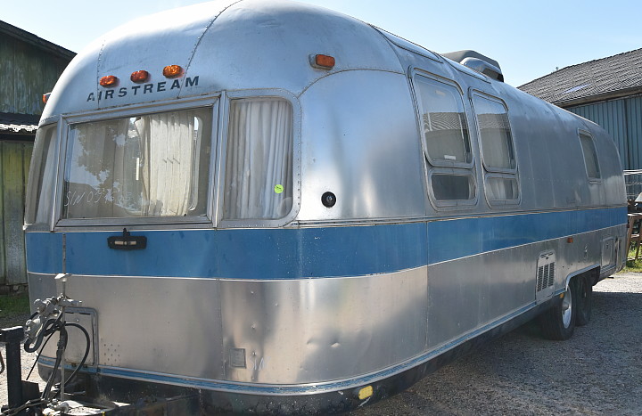 31ft_airstream_international_1980_d.jpg 31ft_airstream_international_1980_d.jpg