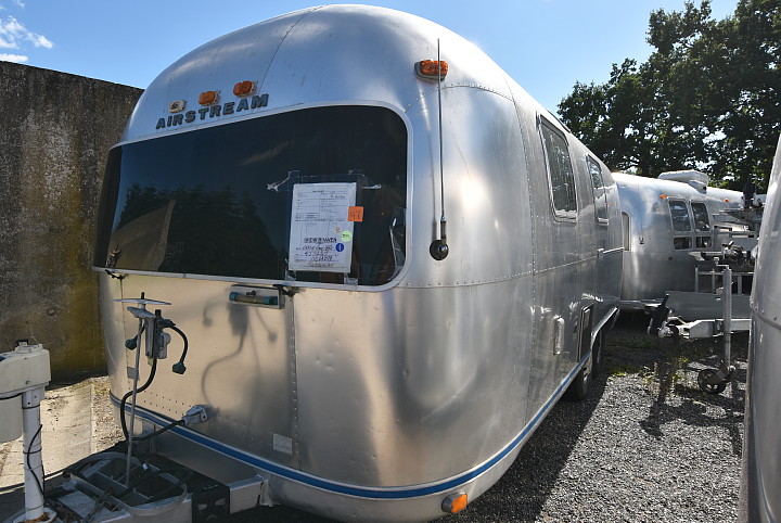 Airstream_safari_1974_23ft.jpg
