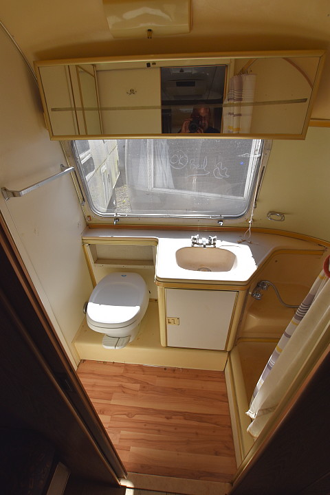 airstream_interior_1974_f.jpg