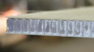 Aluwaben_Bodenplatte